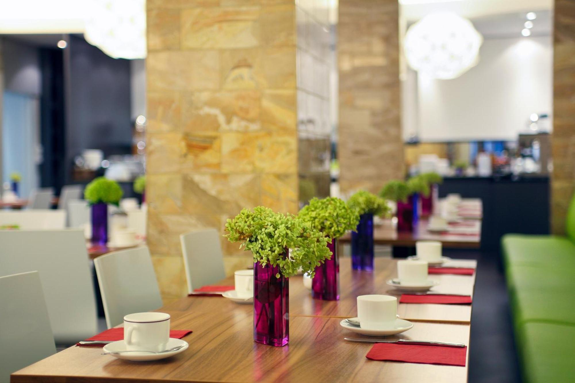 Ibis Styles Frankfurt City Frankfurt am Main Restoran gambar